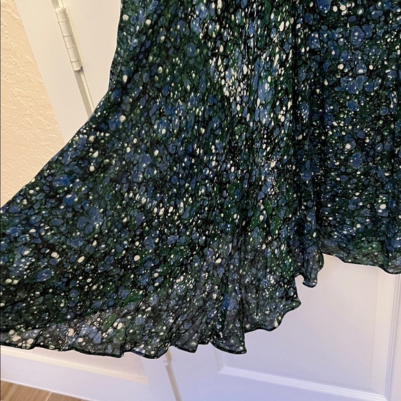 VERONICA BEARD Limani Printed Chiffon Midi Skirt - Picture 11 of 16